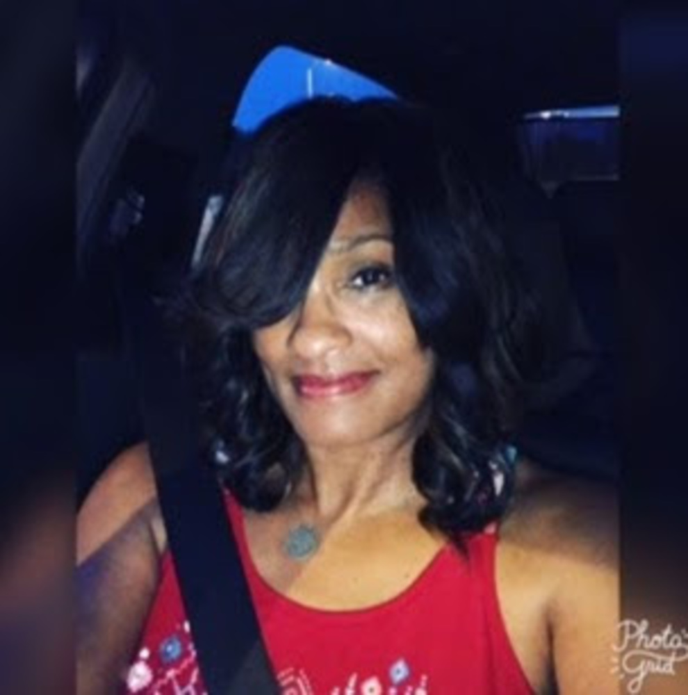Meet your Posher, Tonita